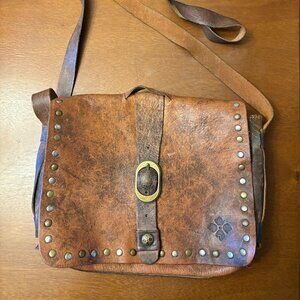 Patricia Nash Leather tooled purse